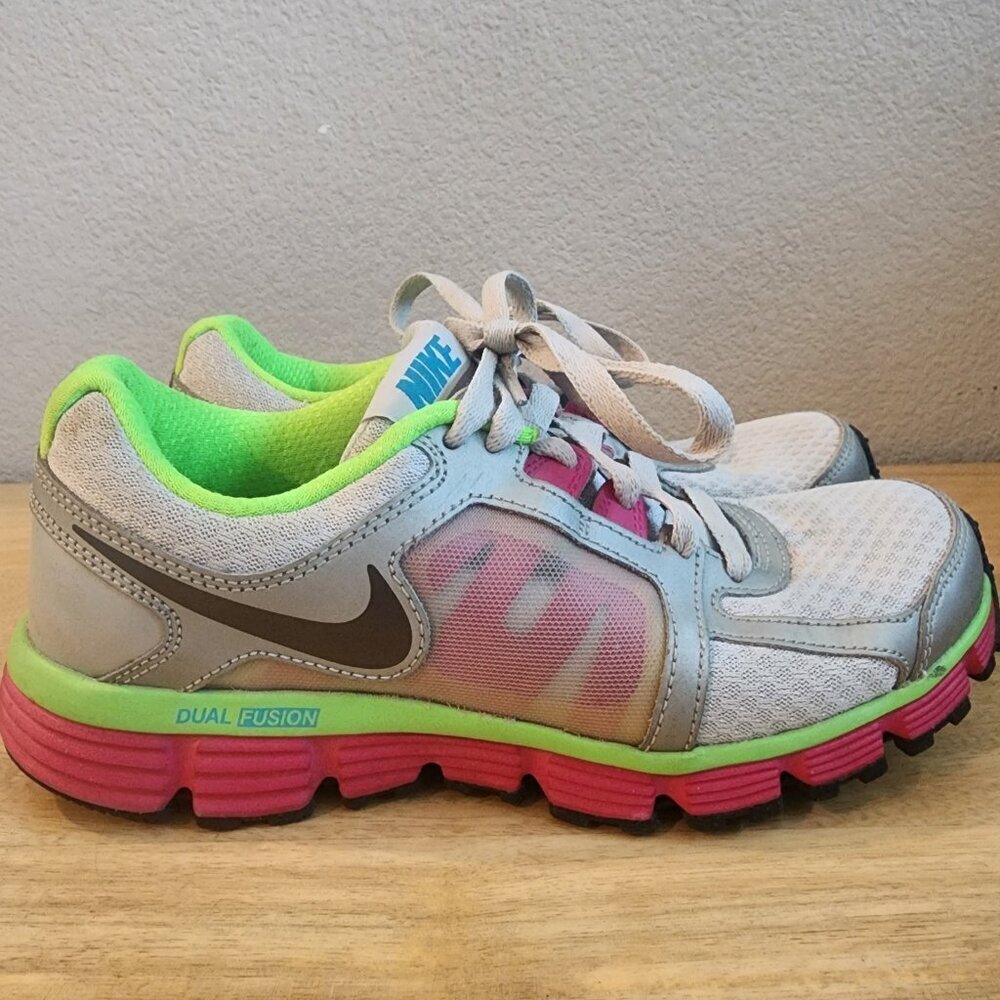 Nike Dual Fusion ST 2 Silver Pink Women’s Athletic Running Shoes Size 7.5 2012